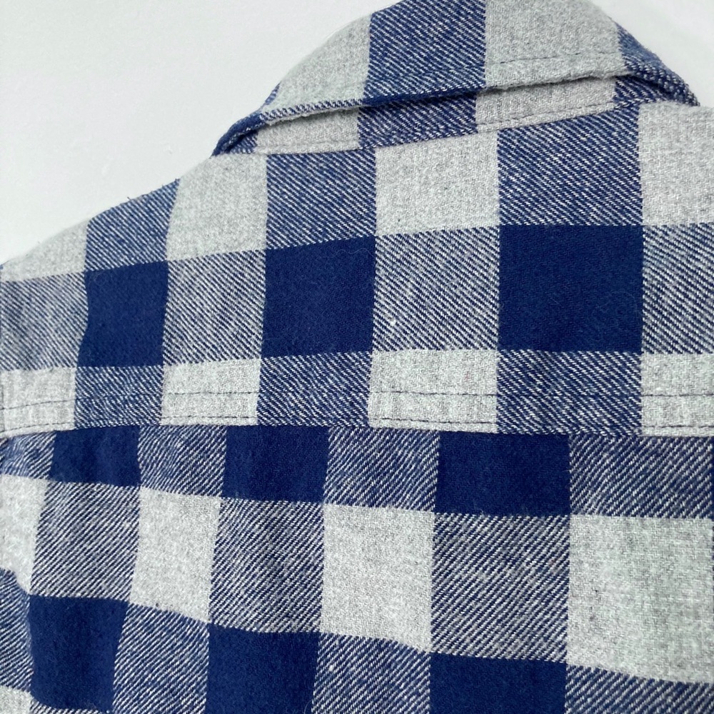 GAP Button Down Flannel - Picture 8 of 12